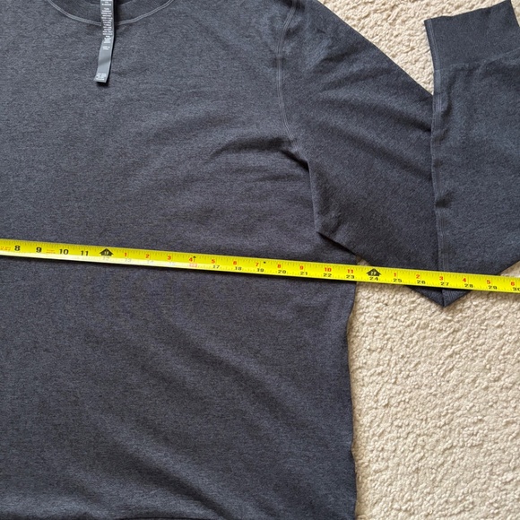 Vuori Men's Ponto Performance Crew Long Sleeve Shirt Color: Charcoal Heather XL - Picture 14 of 15